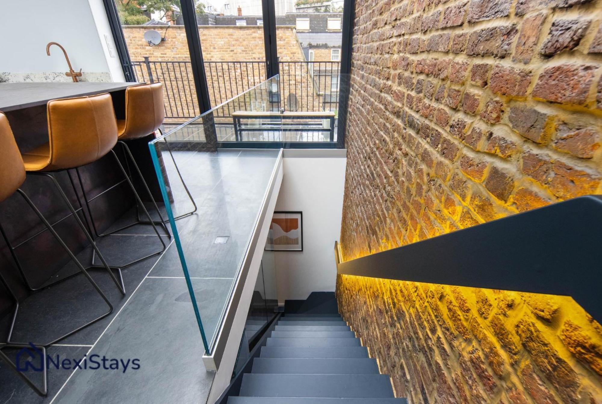 1 Min Walk To Euston Station, Modern Townhouse Apartamento Londres Exterior foto
