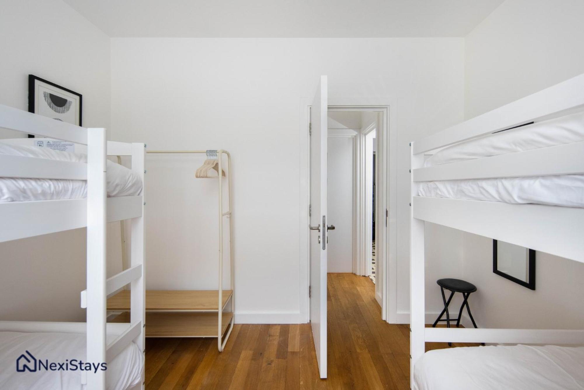 1 Min Walk To Euston Station, Modern Townhouse Apartamento Londres Exterior foto